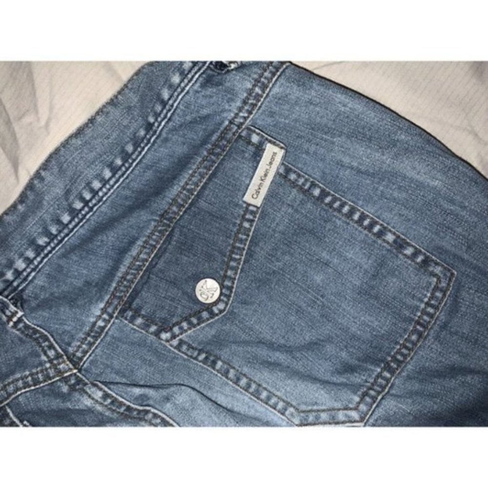 Calvin Klein Jeans Rear Flap Pocket Women's Size 8 Boot Cut Light Denim Pants - Picture 3 of 5